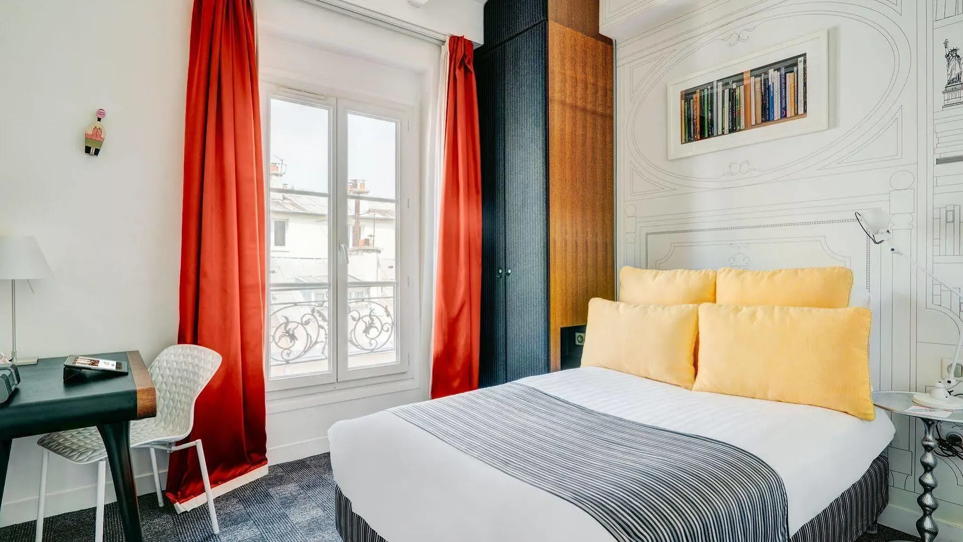 Joyce - Astotel Hotel 3*